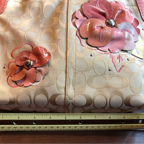 Coach Flower Embroidered Bag - Picture 12 of 13